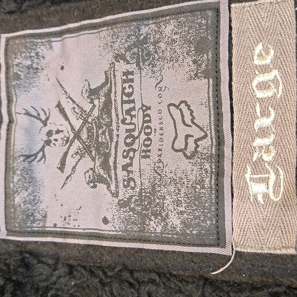 Sasquatch Vendida Mens Red& Black Graphic Hoodie Zip Full Sz Large - Picture 8 of 9